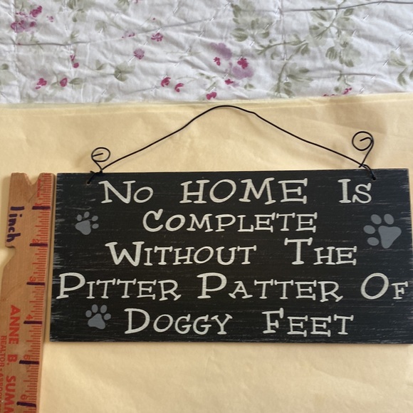 Dog pet sign/plaque Young’s Inc wooden black grey white wire hanger - Picture 7 of 9